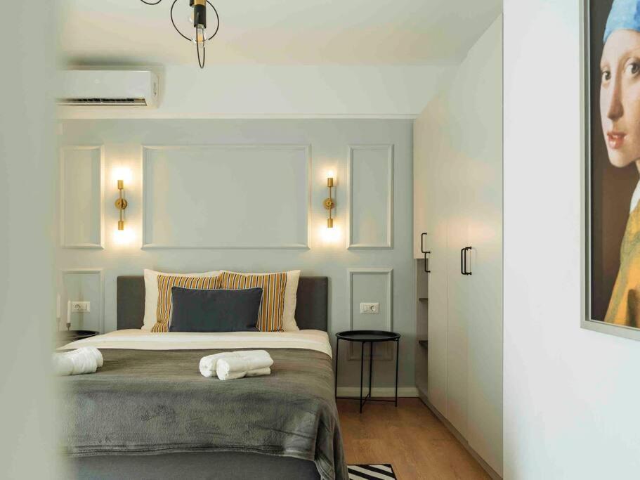 Bright 2Br Apartment - Top Location - City Balcony Bukarest Kültér fotó